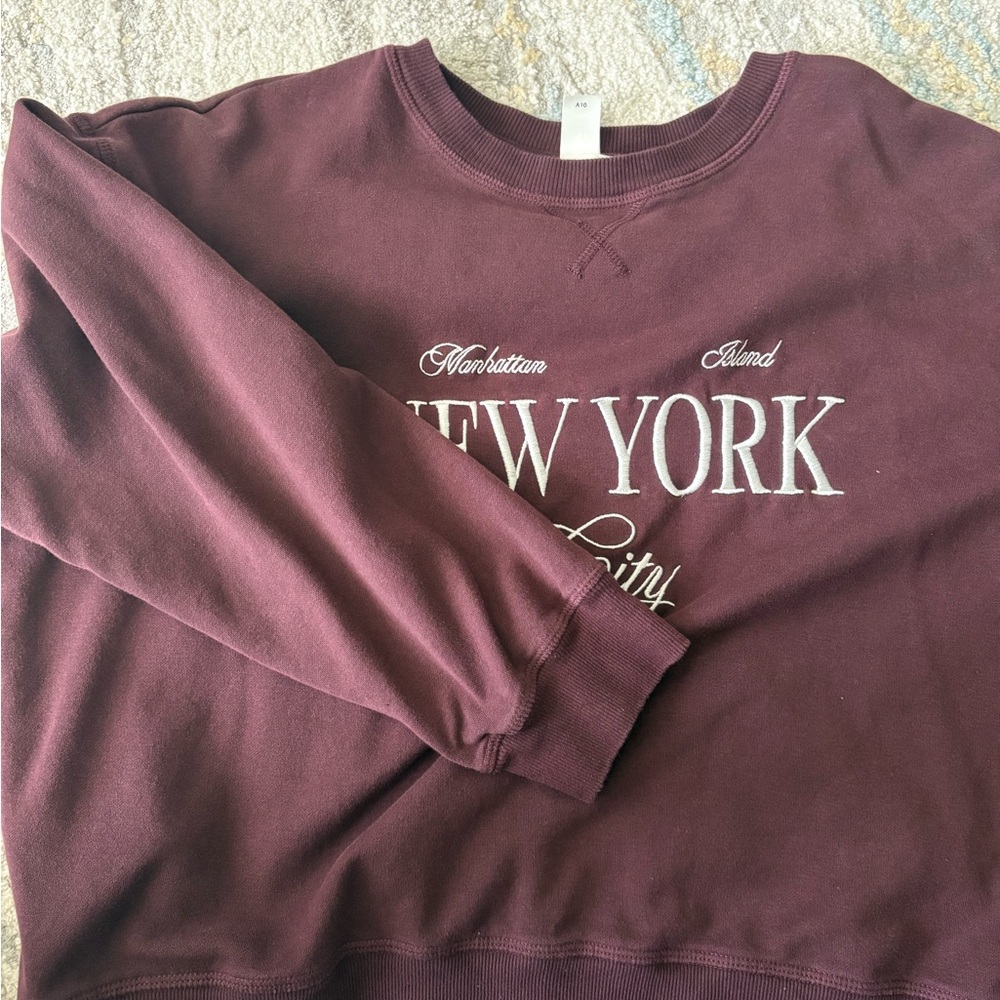 Maroon New York Graphic Sweatshirt